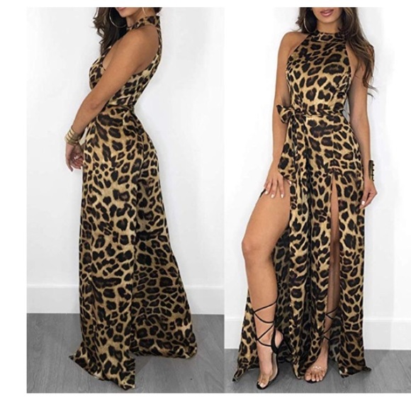 Beautiful woman sexy jumpsuit leopard prints - Picture 3 of 4
